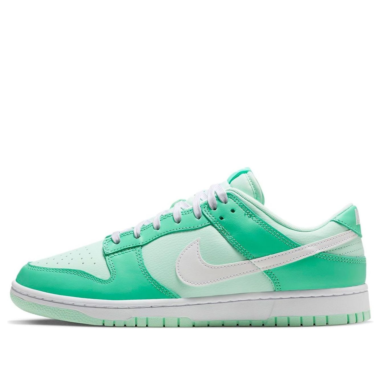 Nike Dunk Low “Mint Foam Light Menta”