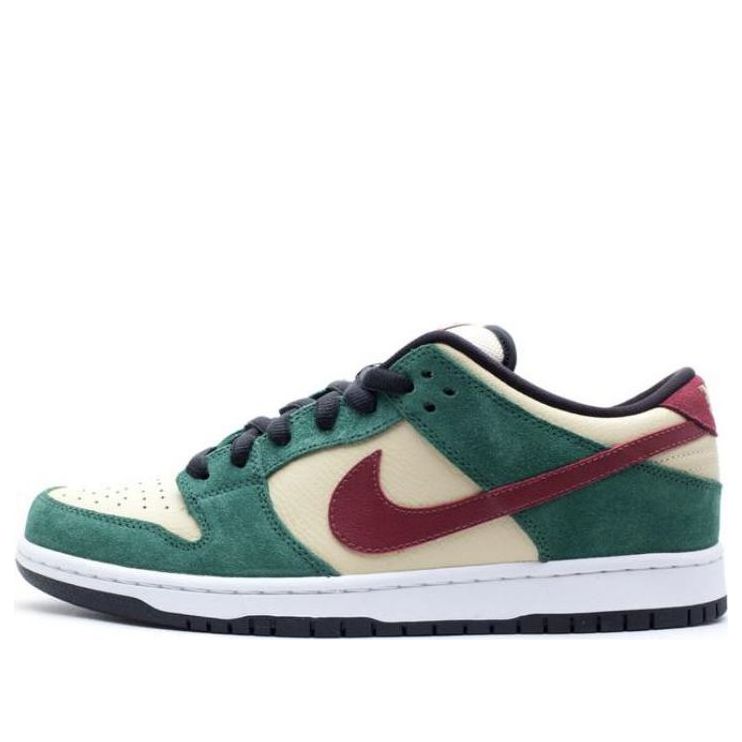 Nike SB Dunk Low Pro “Vegas Gold”