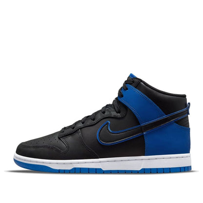 Nike Dunk High SE “Hyper Royal Camo”