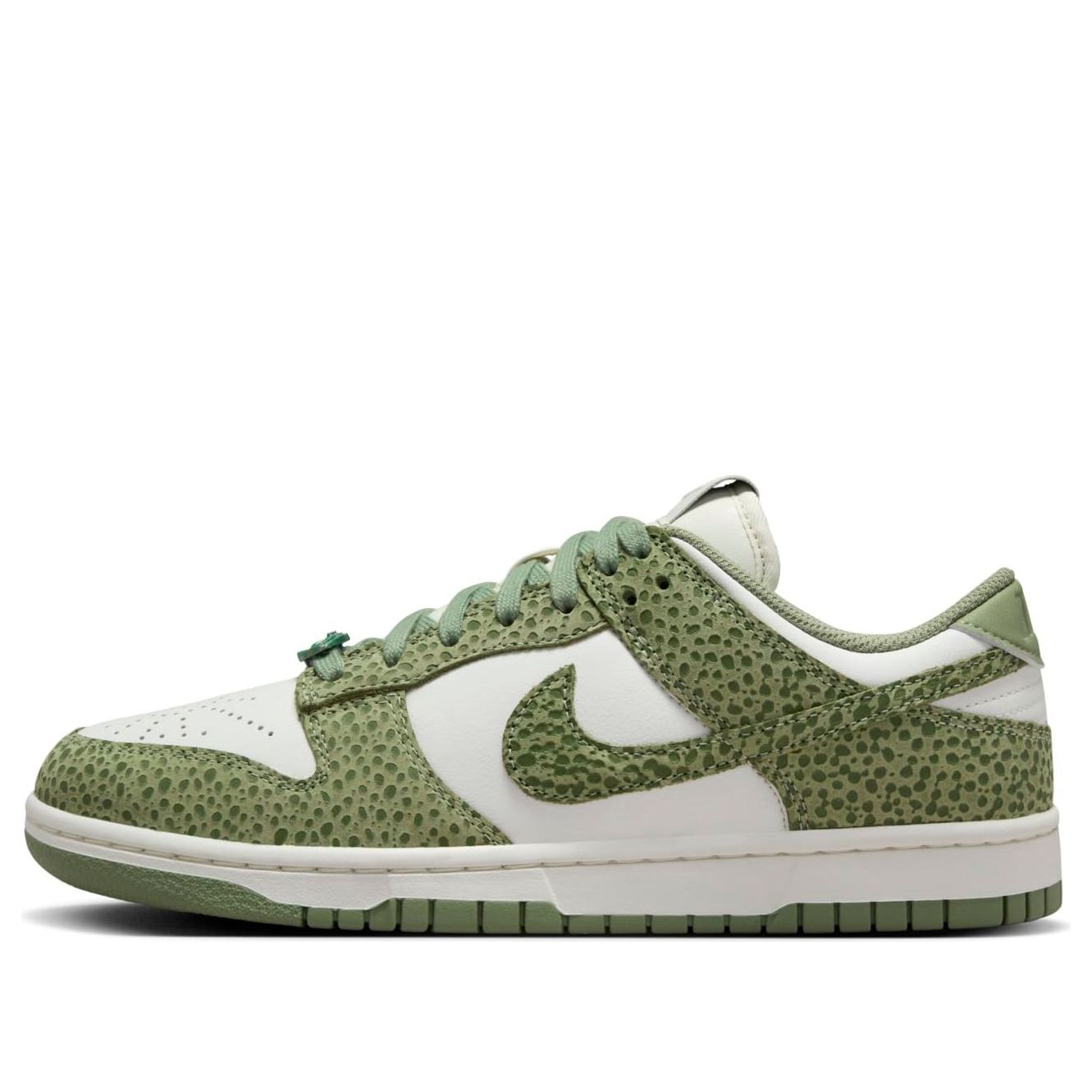Nike Dunk Low Premium “Oli Green Safari”