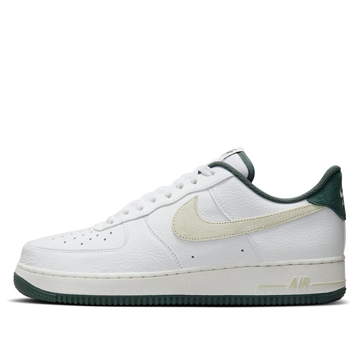 Nike Air Force 1 “07 LV8 “Vintage Green”