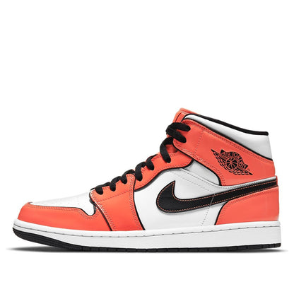 Air Jordan 1 Mid SE “Turf Orange”