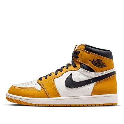 Air Jordan 1 Retro High OG “Yellow Ochre”