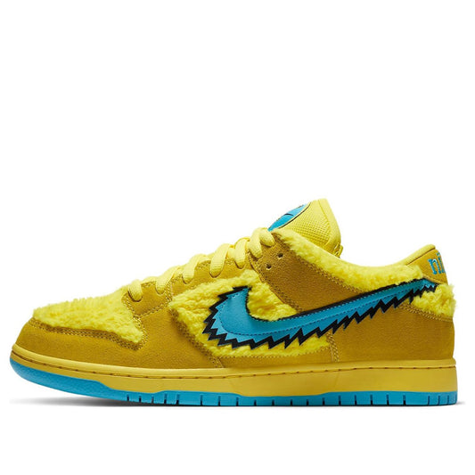 Nike x Grateful Dead SB Dunk Low “Yellow Bear”