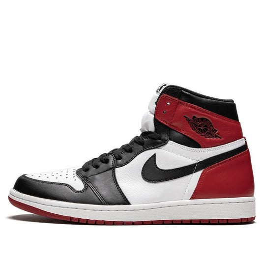 Air Jordan 1 Retro High OG “Black Toe”