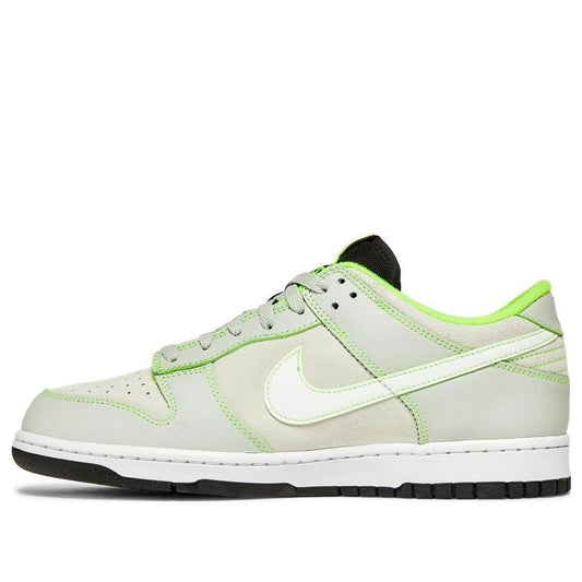 Nike Dunk Low “University of Oregon PE”