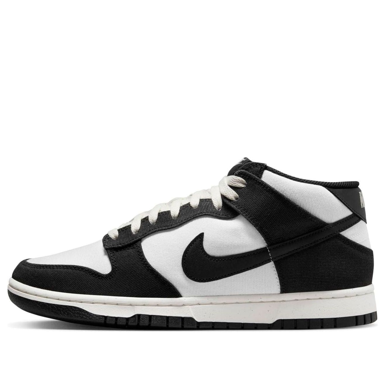 Nike Dunk Mid “Panda”