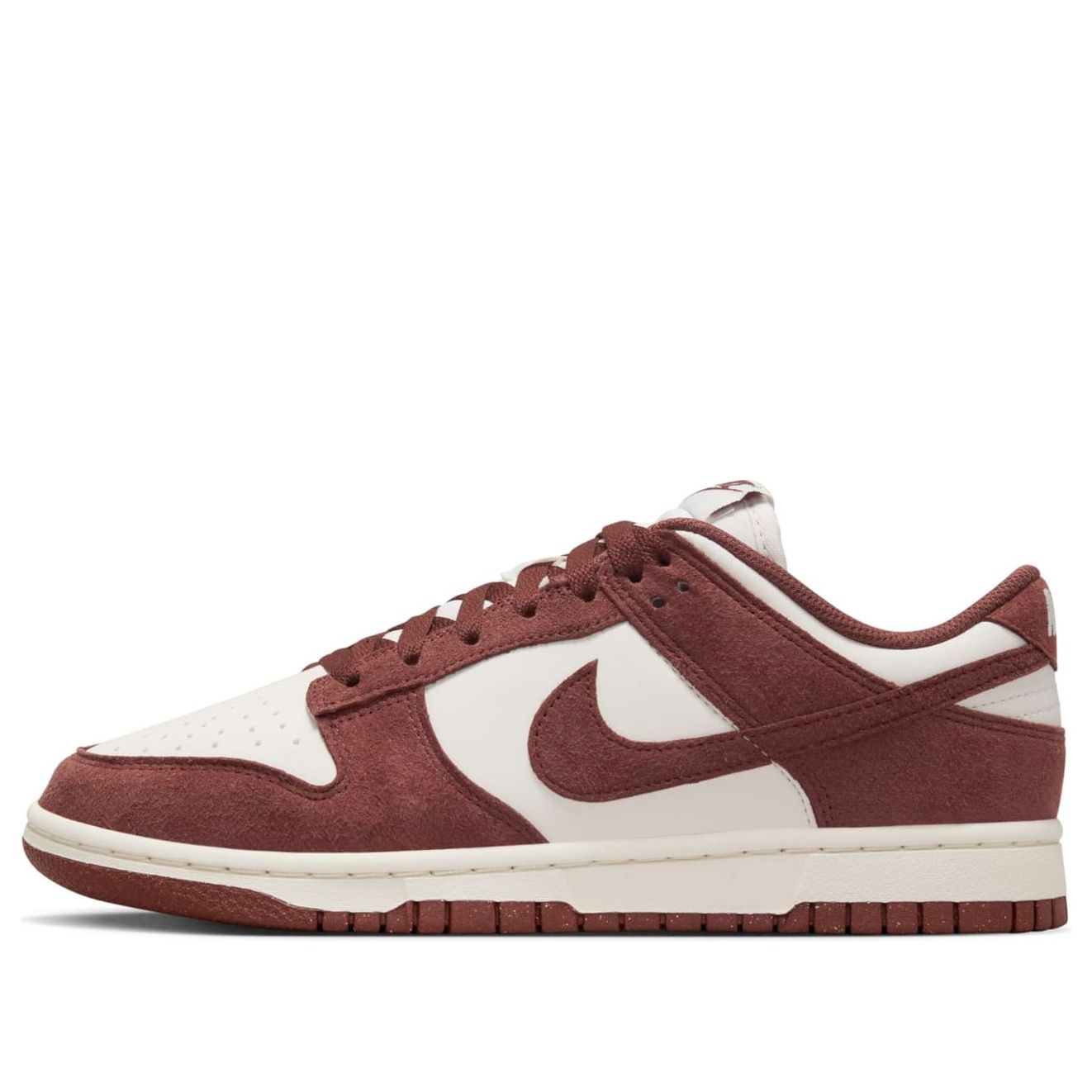 Nike Dunk Low Next Nature “Red Sepia”