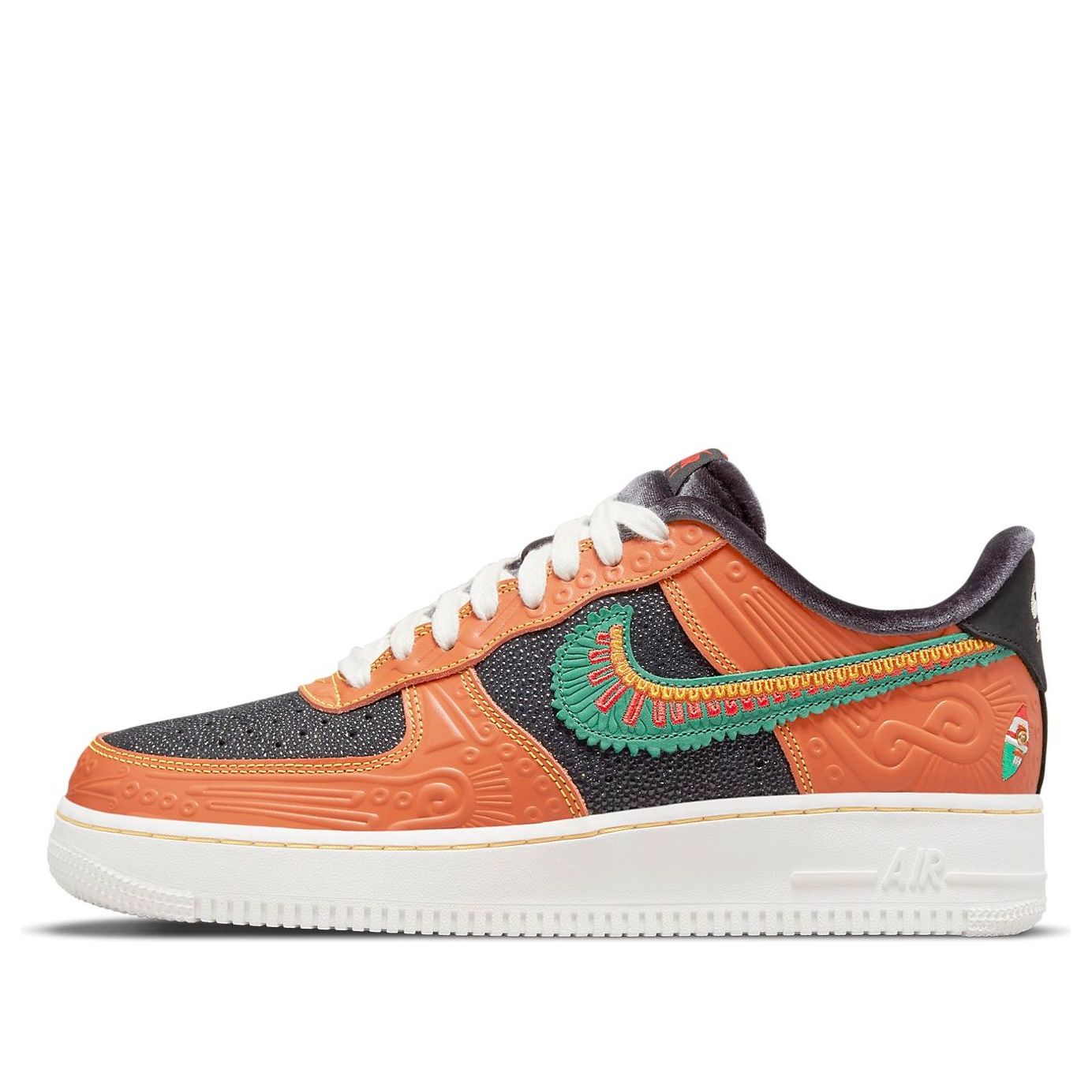 Nike Air Force 1 “07 LX “SiEMPRE Familia”