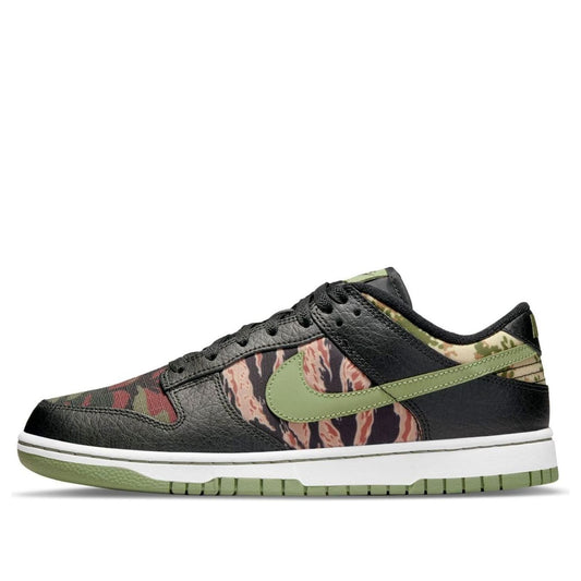 Nike Dunk Low SE “Black Multi-Camo”